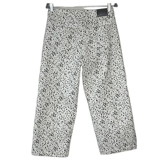 OTG HIGH-RISE WIDE LEG  CROPPED ANIMAL‎ PRINT DENIM SIZE 8 - Picture 2 of 8